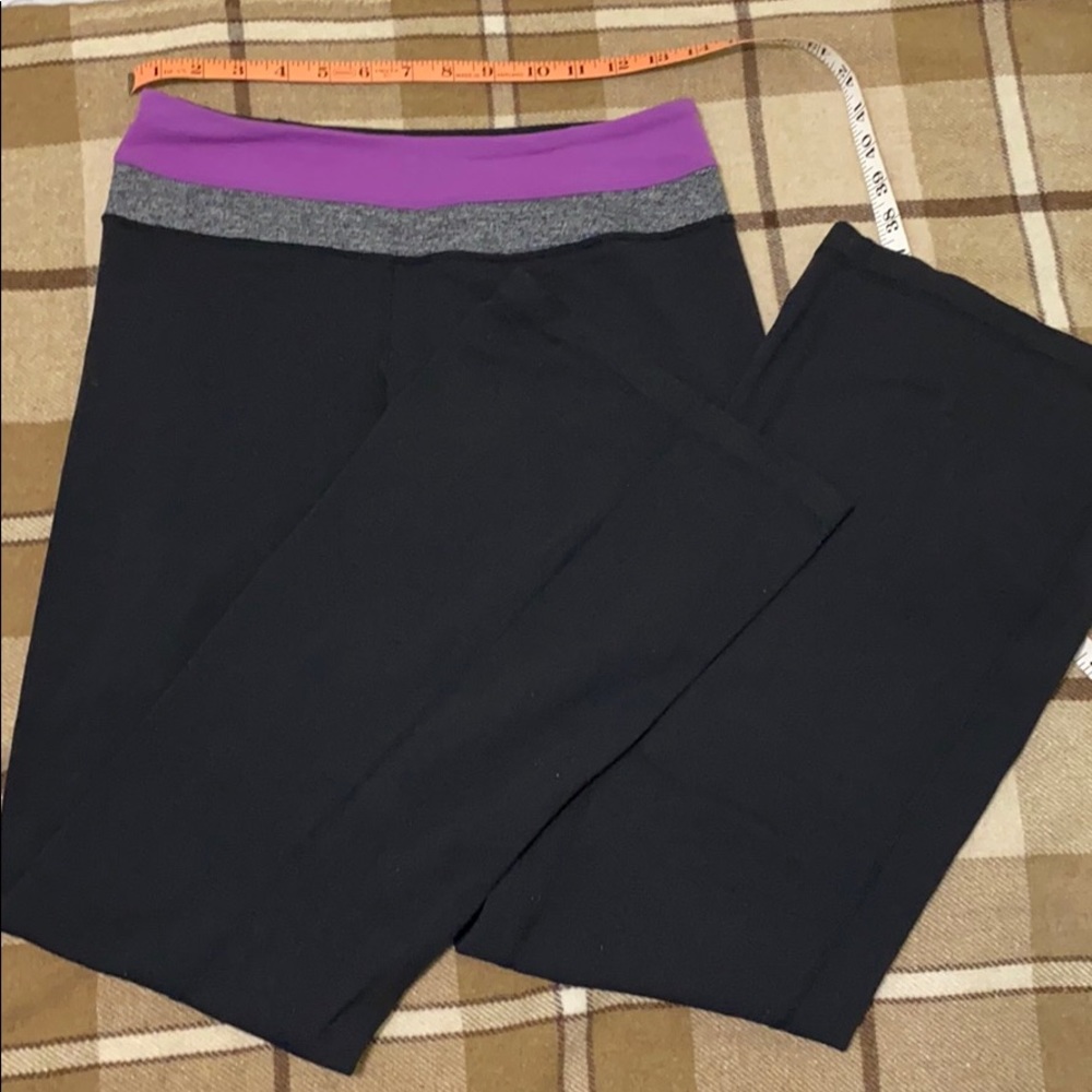 Authentic Lululemon Black Wide Leg Pants Size 6Reg